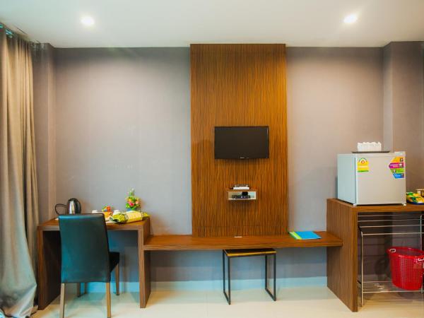 Km Hotel Chiang Mai : photo 4 de la chambre chambre lits jumeaux standard