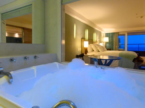 Vogal Luxury Beach Hotel & SPA : photo 6 de la chambre appartement de luxe avec vue sur la mer
