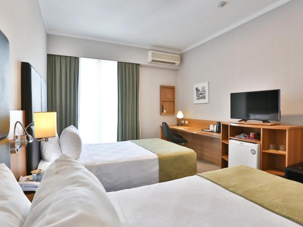 Comfort Ibirapuera : photo 3 de la chambre chambre lits jumeaux deluxe