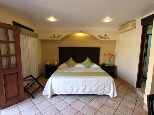 Hotel CasAntica : photo 2 de la chambre suite master