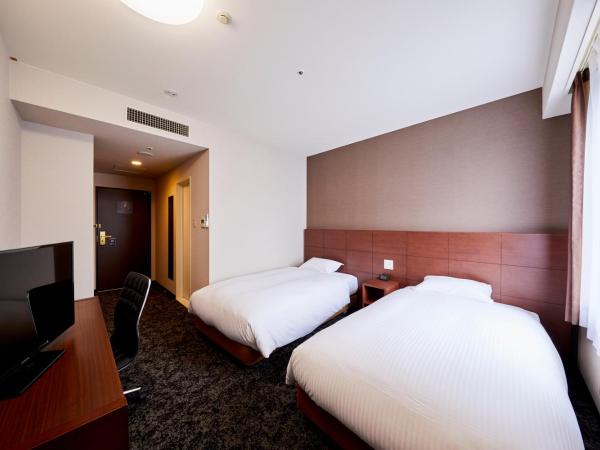 Hotel Wing International Kobe - Shinnagata Ekimae : photo 4 de la chambre chambre lits jumeaux - fumeurs