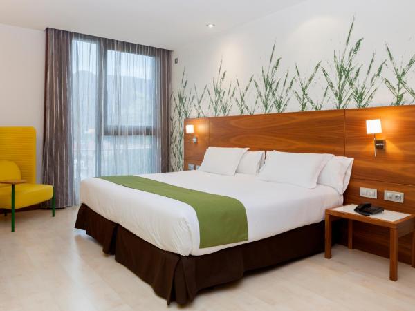 Hotel Gran Bilbao : photo 4 de la chambre hébergement lit king-size premium avec vue