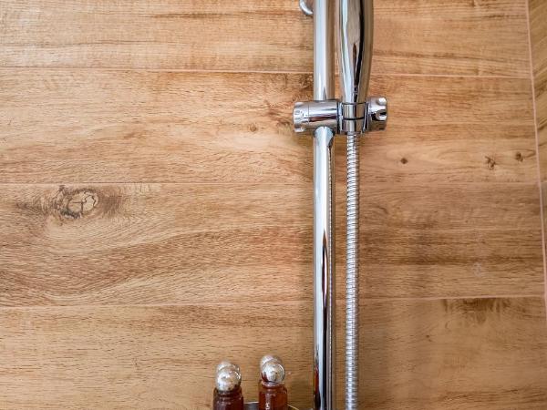 Idassa Atrium rooms : photo 10 de la chambre chambre familiale avec salle de bains