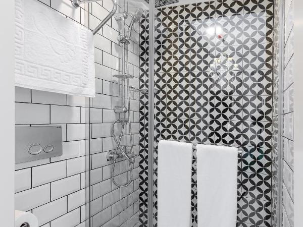 Mono Hotel : photo 6 de la chambre chambre double deluxe avec balcon - vue sur mer