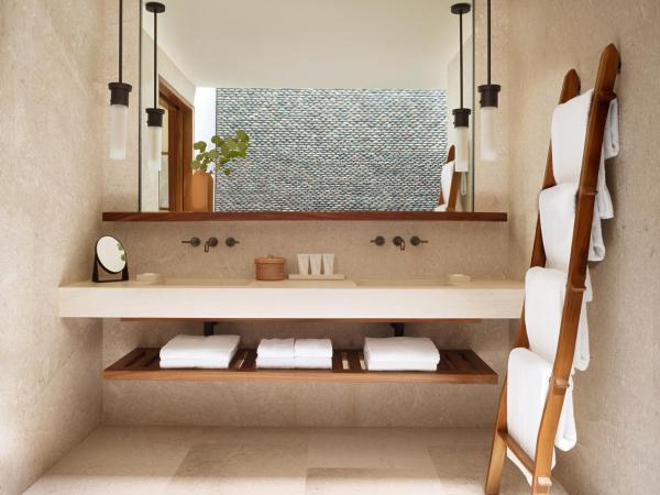 Nobu Hotel Los Cabos : photo 3 de la chambre hébergement lit king-size de luxe - vue sur océan