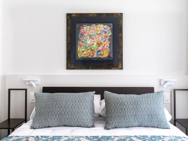 Hôtel Alpes & Lac : photo 2 de la chambre chambre double - vue sur rue - annexe