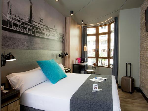 Casual Vintage Valencia : photo 4 de la chambre chambre double deluxe