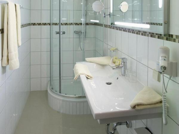 Hotel und Gästehaus Will : photo 2 de la chambre chambre double