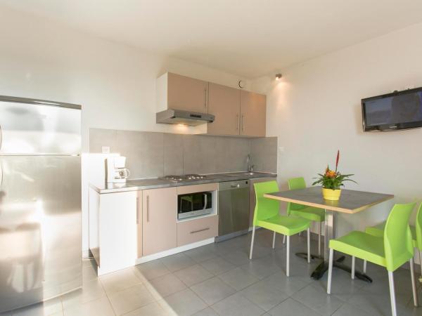 Village Vacances Le Parc Des Chênes (by Popinns) : photo 9 de la chambre appartement supérieur (5 personnes)