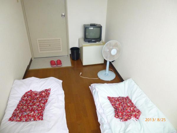 Hotel Diamond : photo 2 de la chambre chambre lits jumeaux de style japonais - fumeurs - nouveau bâtiment