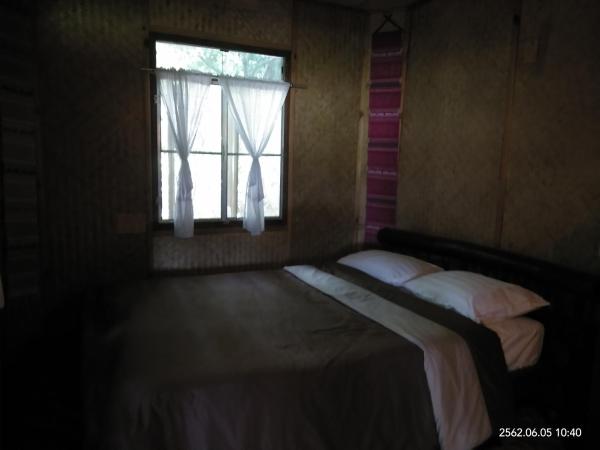 Baan Suan Jantra Home Stay : photo 10 de la chambre chambre standard avec 2 lits queen-size