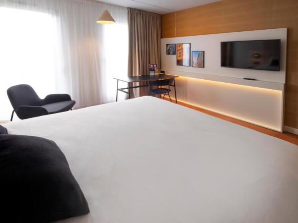 Mercure Rouen Centre Champ de Mars : photo 8 de la chambre chambre double supérieure