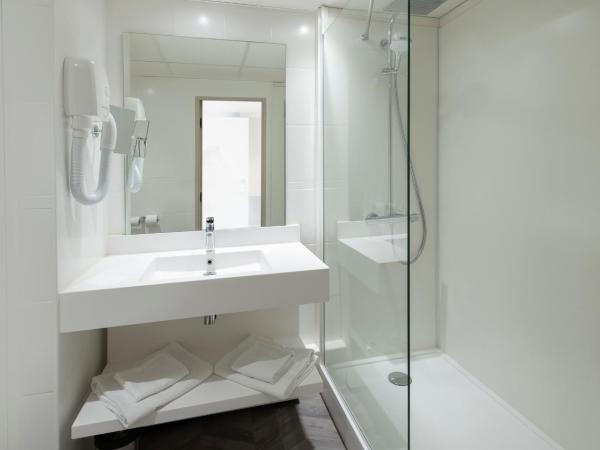 Mercure Rouen Centre Champ de Mars : photo 10 de la chambre chambre double supérieure