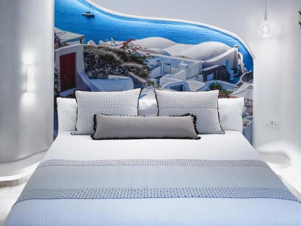 Irene City Villas : photo 7 de la chambre suite familiale avec baignoire spa extérieure