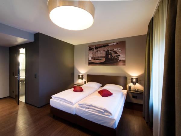 Hotel Volksschule : photo 2 de la chambre chambre double confort - sous-sol