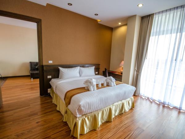 Khammon Lanna Resort Chiang Mai : photo 1 de la chambre suite junior avec balcon