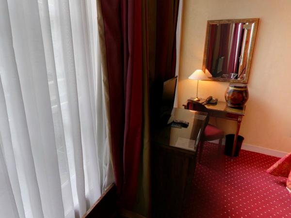 Churchill Hotel Bayeux Centre : photo 3 de la chambre chambre supérieure