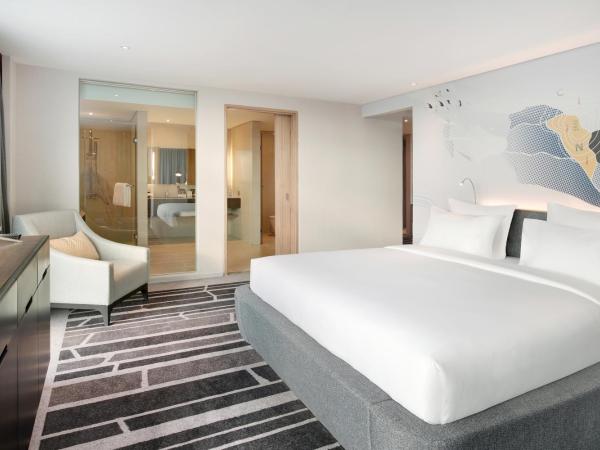 Novotel Jakarta Cikini : photo 3 de la chambre suite lit king-size exécutive