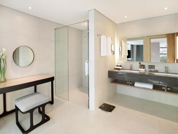 Novotel Jakarta Cikini : photo 1 de la chambre suite lit king-size exécutive