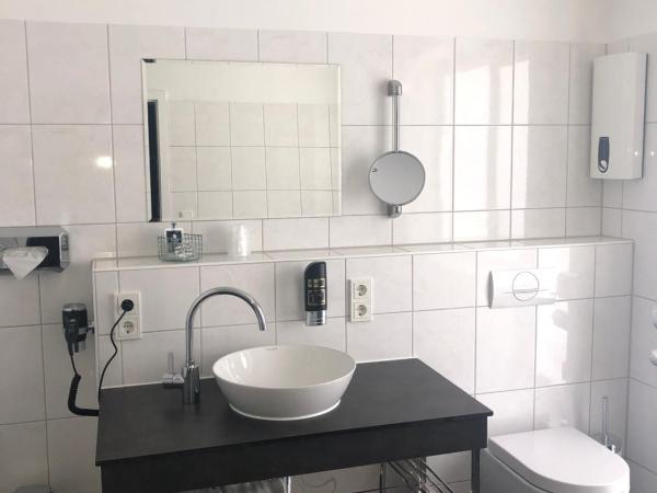 Arthotel ANA Liberty Bremen City : photo 7 de la chambre suite junior familiale