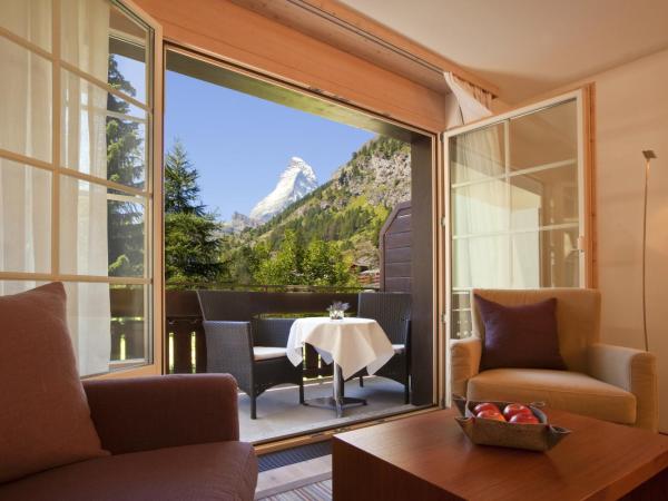 Mirabeau Alpine : photo 2 de la chambre suite junior alpine - vue sur mont cervin