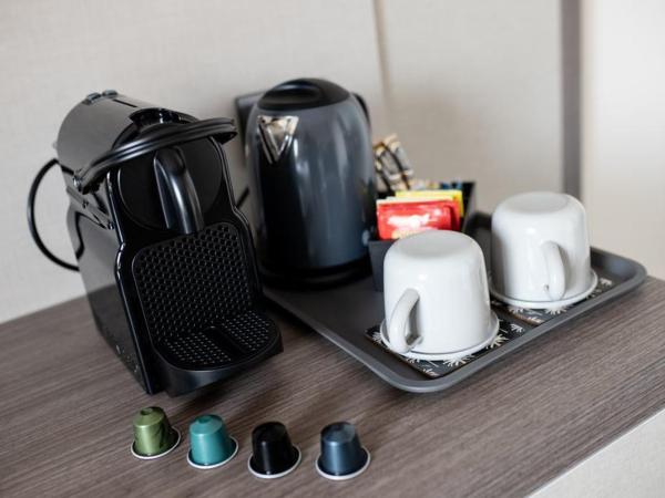 G&G FIRENZE SUITES : photo 2 de la chambre chambre double ou lits jumeaux avec salle de bains privative