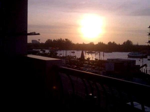 Marina Condominium Holiday Homestay : photo 3 de la chambre appartement 3 chambres