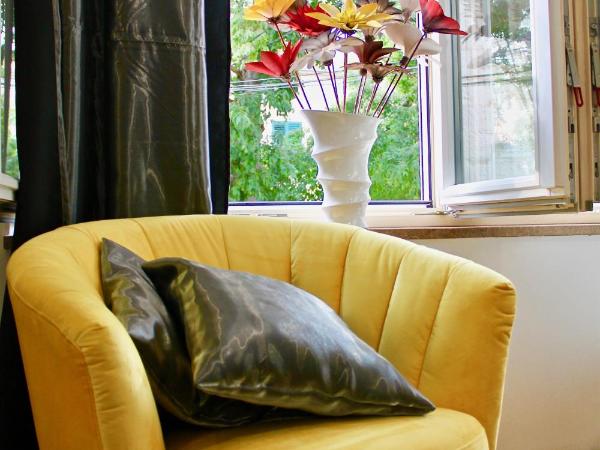 Galeria Valeria Seaside Downtown - MAG Quaint & Elegant Boutique Hotels : photo 3 de la chambre chambre supérieure lit queen-size