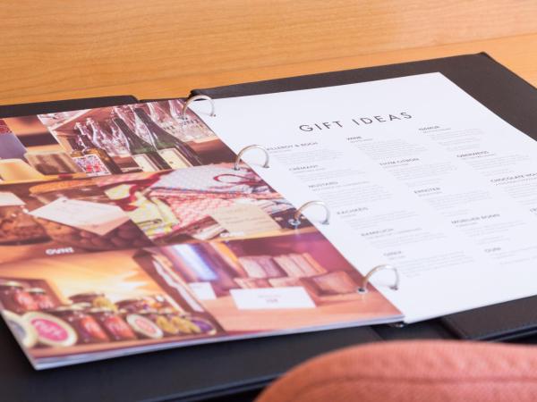 Hotel Perrin - former Carlton : photo 3 de la chambre chambre simple