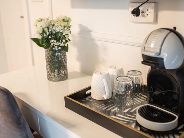 Luxury rooms with balcony : photo 7 de la chambre chambre double ou lits jumeaux supérieure avec terrasse