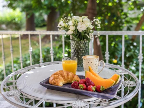 Luxury rooms with balcony : photo 10 de la chambre chambre double ou lits jumeaux supérieure avec terrasse