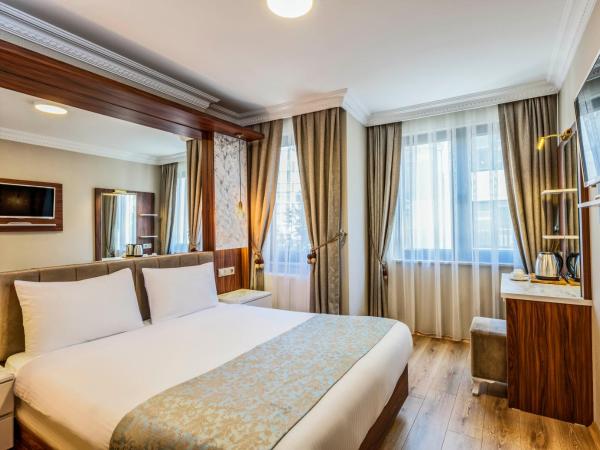 Kupeli Hotel : photo 3 de la chambre 2 chambres doubles communicantes