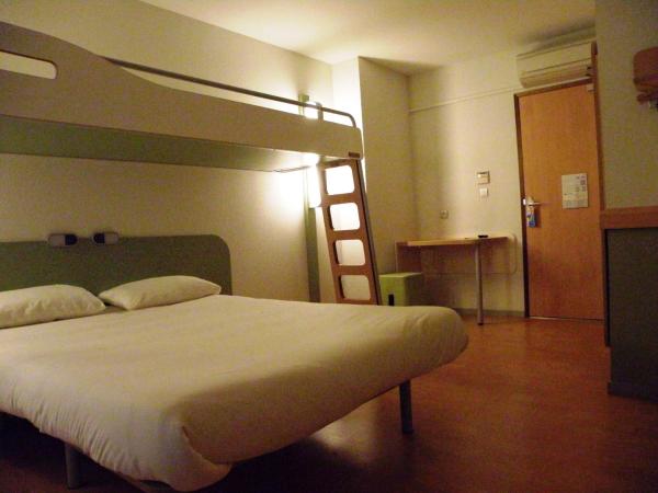 ibis budget Montauban Les Chaumes : photo 5 de la chambre chambre triple