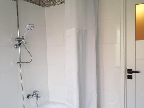 Hotel Gold : photo 10 de la chambre chambre familiale standard