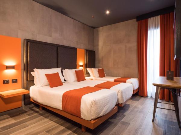 J24 Hotel Milano : photo 7 de la chambre chambre triple standard