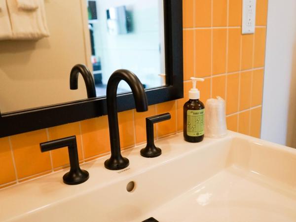 The Russell : photo 9 de la chambre room 1:2 - double queen