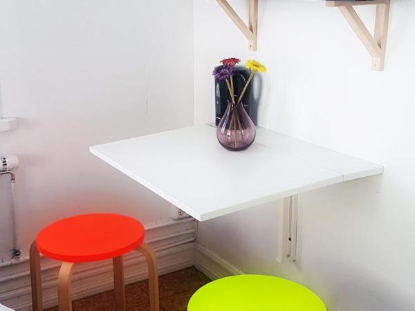 Refurinn Reykjavik Guesthouse : photo 4 de la chambre chambre lits jumeaux