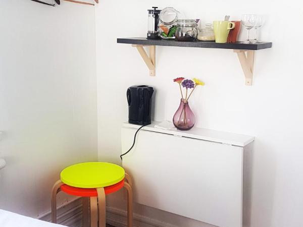 Refurinn Reykjavik Guesthouse : photo 5 de la chambre chambre lits jumeaux