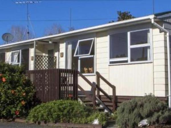 Orere Point Top 10 Holiday Park : photo 3 de la chambre suite familiale