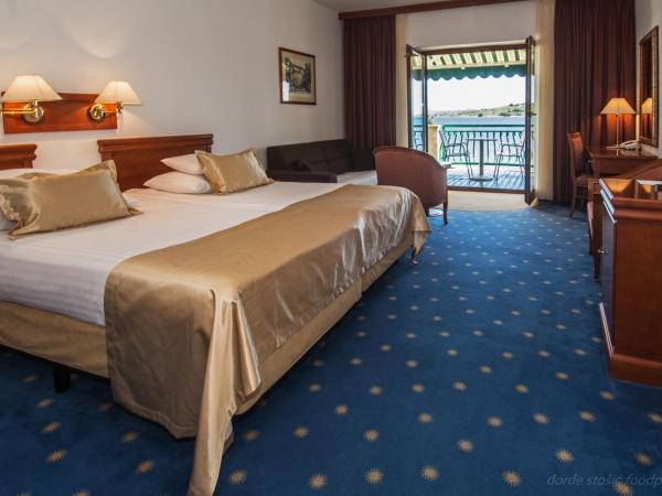 Hotel Villa Radin : photo 3 de la chambre chambre double supérieure avec balcon - vue sur mer