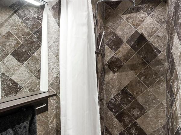 Eight Rooms : photo 5 de la chambre chambre simple standard avec salle de bains commune