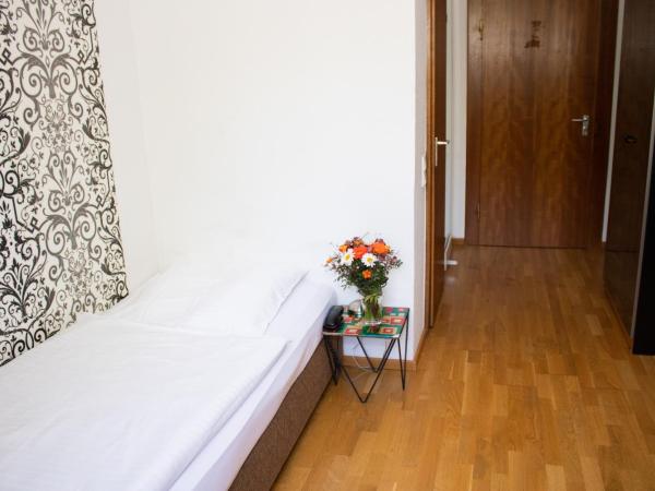 Hotel Stern : photo 4 de la chambre chambre simple