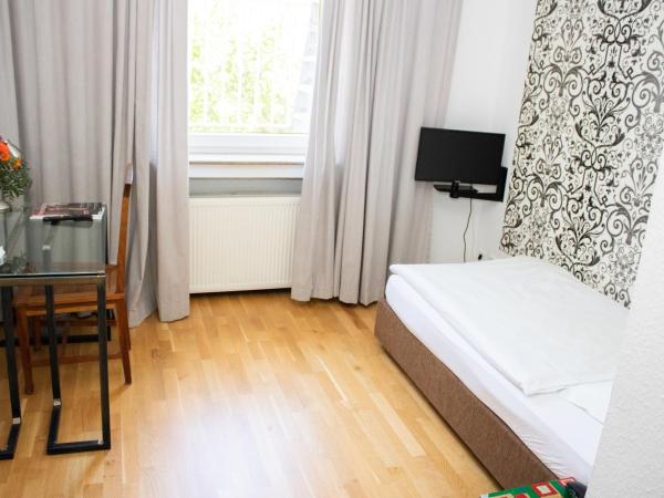 Hotel Stern : photo 1 de la chambre chambre simple