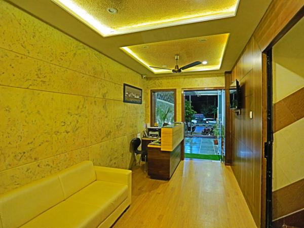 Hotel Suraj Palace : photo 7 de la chambre chambre deluxe double ou lits jumeaux