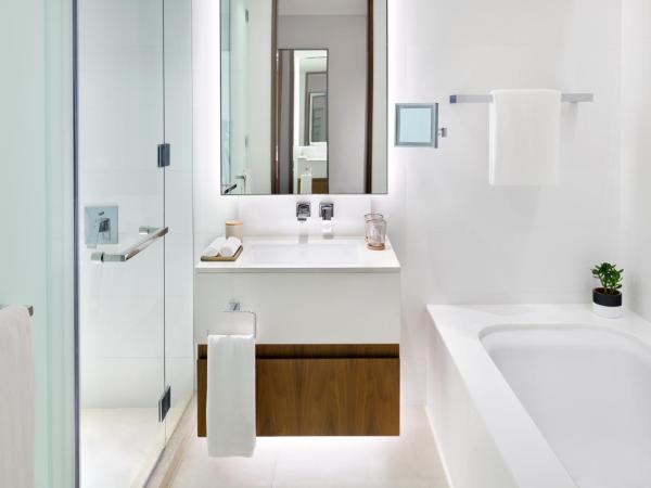 Vida Emirates Hills : photo 3 de la chambre golf view executive suite with private balcony