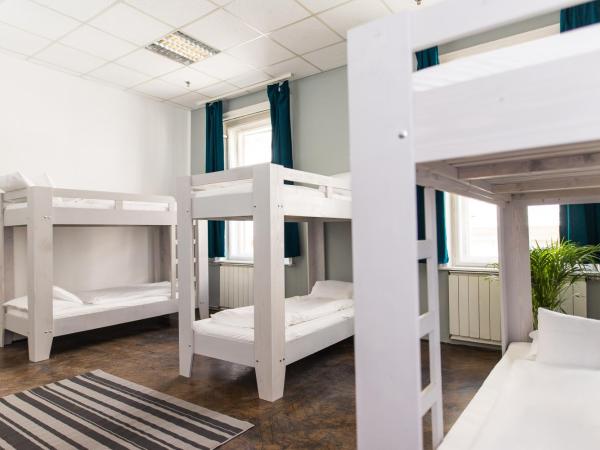 2B Hostel & Rooms : photo 10 de la chambre lit dans dortoir mixte de 8 lits 