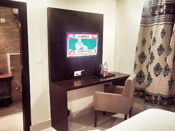 Airport Hotel Delhi Aerocity : photo 3 de la chambre chambre double familiale