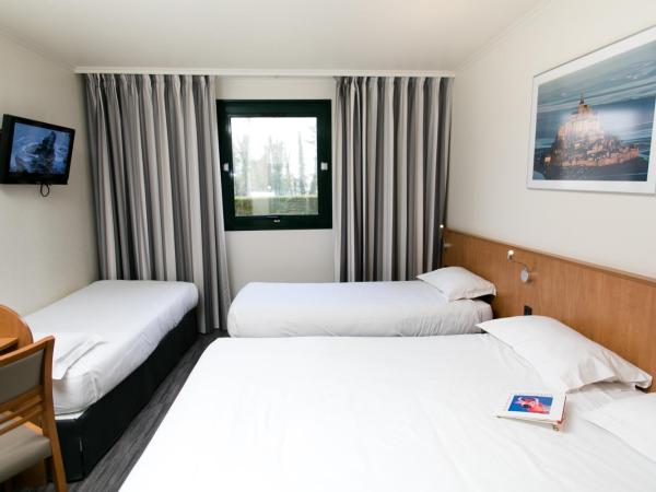 Hôtel Vert : photo 6 de la chambre chambre quadruple