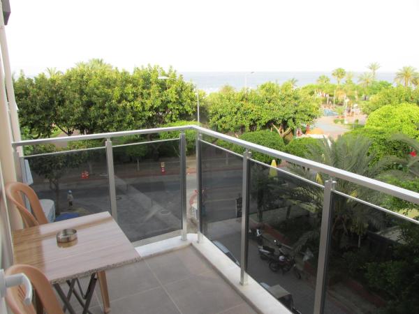 Aysev Hotel : photo 1 de la chambre chambre lits jumeaux