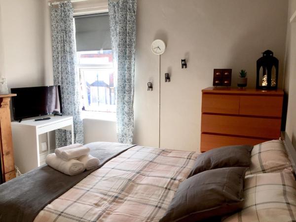 THE LIMES Guest House : photo 3 de la chambre chambre double Économique